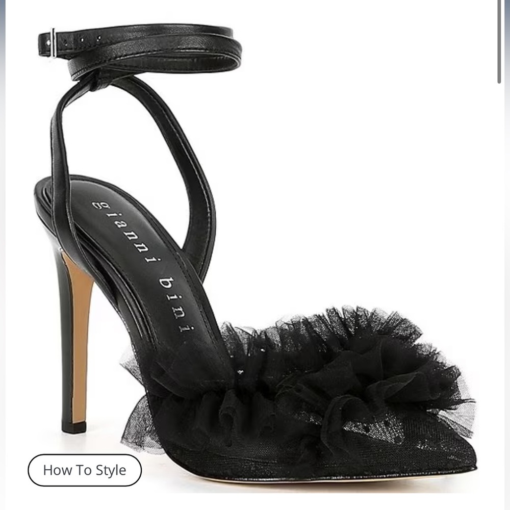 Gianna Bini 2 Pairs - Size 7